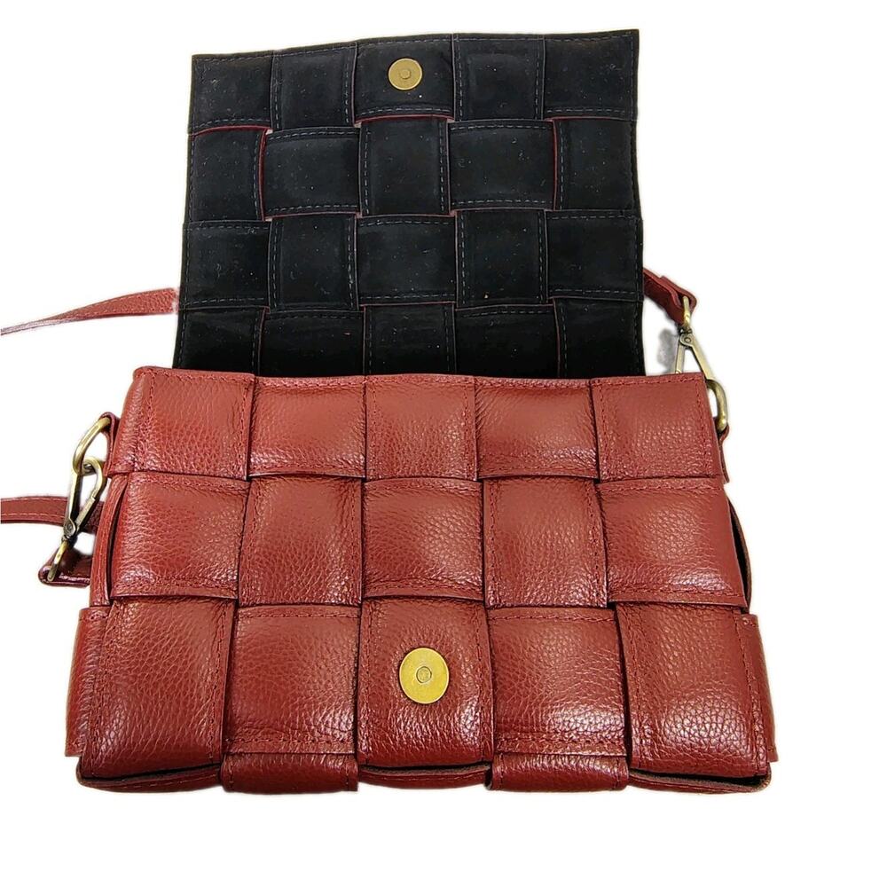 Viola Castellani Crossbody Bag Dark Red Woven Pebbled Leather Made in Italy EUC - Picture 4 of 11